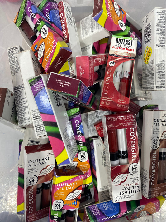 Covergirl Outlast Bundle (50 Pieces)